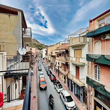 Etnapartment 1 * Giardini Naxos